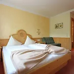 Modern In With Terrace Apartment Fieberbrunn