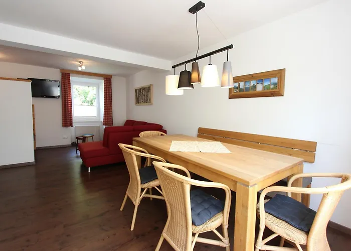 Modern In With Terrace Appartamento