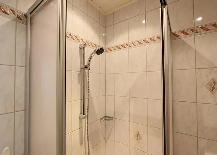 Modern In With Terrace فيبربرن